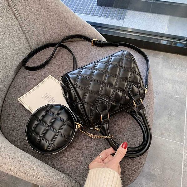 elegant female plaid tote bag 2020 fashion new pu leather women's designer handbag travel shoulder messenger bag
elegant female plaid tote bag 2020 fashion new pu leather women's designer handbag travel shoulder messenger bag