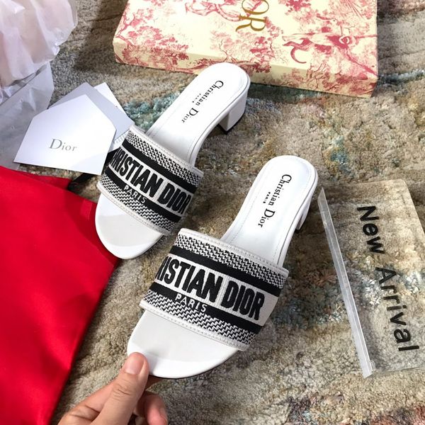 2020d home new sandals women's font letter print out wear holiday shoes knitted embroidered flat slippers women#08, Red;white
2020d home new sandals women's font letter print out wear holiday shoes knitted embroidered flat slippers women#08, Red;white