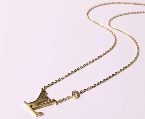 Luxury Brand Choker Necklaces Jewelry 316L Titanium Steel 18K Rose Gold Plated Necklace Silver Necklace Pendant For Women Gift
Luxury Brand Choker Necklaces Jewelry 316L Titanium Steel 18K Rose Gold Plated Necklace Silver Necklace Pendant For Women Gift