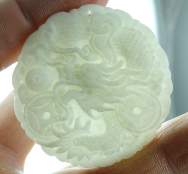 natural stone quartz crystal chinese hand-carved statue of dragon amulet pendant for diy jewelry making necklace accessories s45, Silver
natural stone quartz crystal chinese hand-carved statue of dragon amulet pendant for diy jewelry making necklace accessories s45, Silver
