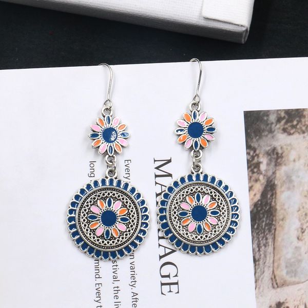 rhinestone acrylic drop earrings vintage ethnic earring flower oil drop dangle hanging earrings for women gifts, Silver
rhinestone acrylic drop earrings vintage ethnic earring flower oil drop dangle hanging earrings for women gifts, Silver