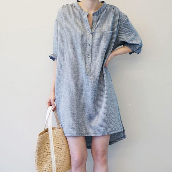 2019 autumn women stand collar striped long shirt dress cotton linen long sleeve mini vestido casual work robe femme, Black;gray
2019 autumn women stand collar striped long shirt dress cotton linen long sleeve mini vestido casual work robe femme, Black;gray