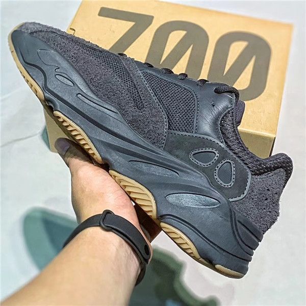 2019 new 700 v2 utiblk wave runner kanye west black 3m reflective running shoes men women outdoor sports shoes
2019 new 700 v2 utiblk wave runner kanye west black 3m reflective running shoes men women outdoor sports shoes