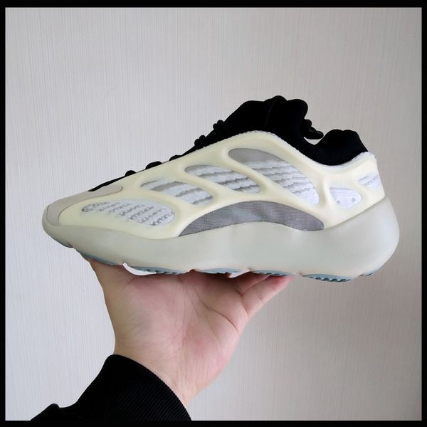 new kanye west 700 shoes designer sneakers reflective true form hyperspace clay static trainers outdoor shoes grey black glow ing
new kanye west 700 shoes designer sneakers reflective true form hyperspace clay static trainers outdoor shoes grey black glow ing