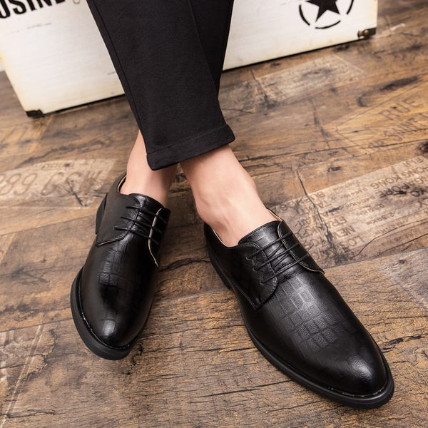 new arrival man pointed toe dress shoes solid color leather flat shoes zapatos de hombre men oxford formal, Black
new arrival man pointed toe dress shoes solid color leather flat shoes zapatos de hombre men oxford formal, Black
