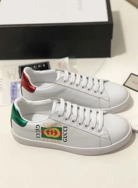2019 men women casual shoes sneakers lace-up running shoes green red stripe black leather bee embroidered
2019 men women casual shoes sneakers lace-up running shoes green red stripe black leather bee embroidered