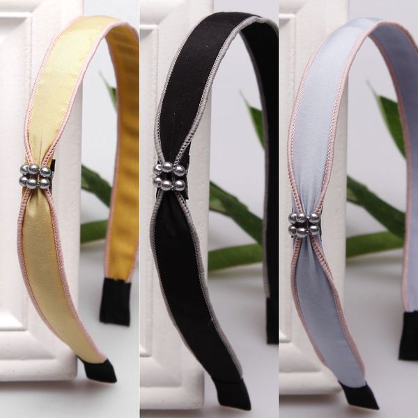 2019 creative hair band simple hair band fabric girl head hoop super fairy head buckle, Slivery;white
2019 creative hair band simple hair band fabric girl head hoop super fairy head buckle, Slivery;white