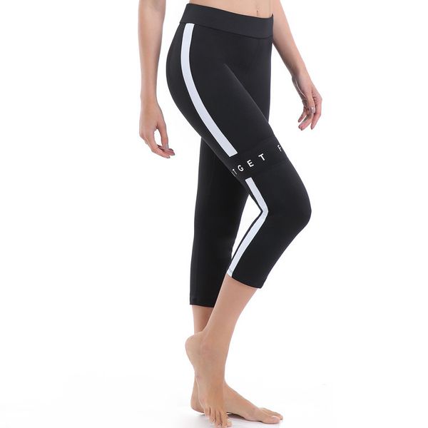 new style yoga pants women's black cropped pants european and american solid color fitness tight trousers, White;red
new style yoga pants women's black cropped pants european and american solid color fitness tight trousers, White;red