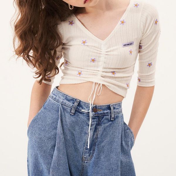 embroidery short pleated pullovers korean vintage 2020 spring sweater women chic slim pull femme flower ladies pullover, White;black
embroidery short pleated pullovers korean vintage 2020 spring sweater women chic slim pull femme flower ladies pullover, White;black
