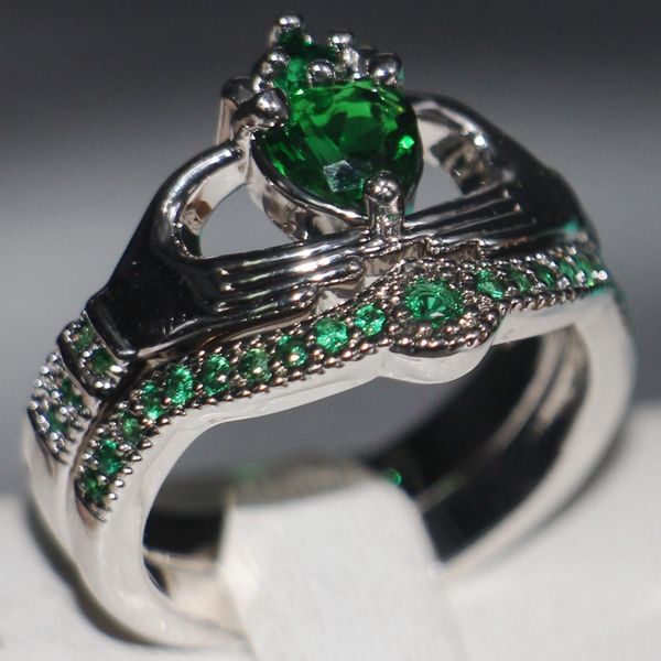 claddagh fashion jewelry chouchong unique desgin 10kt white gold filled heart shape emerald gemstones cz diamond women wedding couple ring, Slivery;golden
claddagh fashion jewelry chouchong unique desgin 10kt white gold filled heart shape emerald gemstones cz diamond women wedding couple ring, Slivery;golden