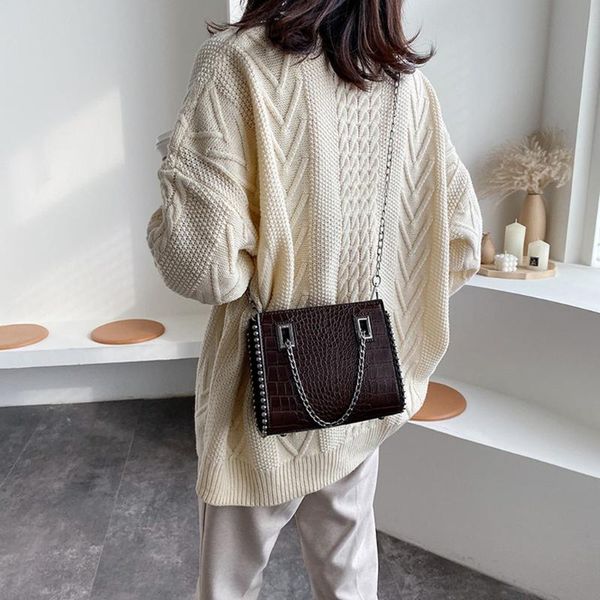 crocodile leather shoulder bag 2019 new fashion leather bag casual wild shoulder messenger solid color handbag bolso#20
crocodile leather shoulder bag 2019 new fashion leather bag casual wild shoulder messenger solid color handbag bolso#20