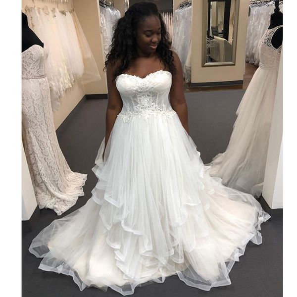 modest plus size lace appliqued wedding dresses strapless neck pleated bridal gowns a line court train tulle vestido de novia, White
modest plus size lace appliqued wedding dresses strapless neck pleated bridal gowns a line court train tulle vestido de novia, White