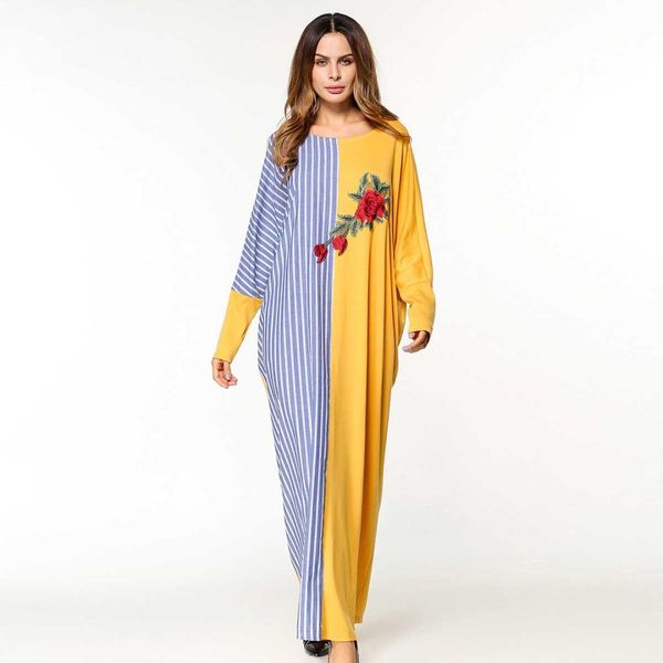 2019 striped floral embroidery patchwork muslim abaya long sleeve women dress dubai islamic arab moroccan kaftan robe vkdr1468, Red
2019 striped floral embroidery patchwork muslim abaya long sleeve women dress dubai islamic arab moroccan kaftan robe vkdr1468, Red