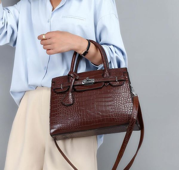 мода женщин сумки lady сумки плеча crossbody kely сумка высокого качества totes сумка
мода женщин сумки lady сумки плеча crossbody kely сумка высокого качества totes сумка