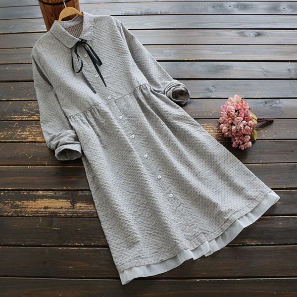 5103 new autumn literature and japanese polka dot lace long sleeve dress loose dress, Black;gray
5103 new autumn literature and japanese polka dot lace long sleeve dress loose dress, Black;gray