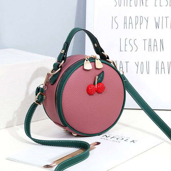 2020 new ladies round cake bag ladies fashion messenger bag large capacity shoulder cherry decoration handbag
2020 new ladies round cake bag ladies fashion messenger bag large capacity shoulder cherry decoration handbag