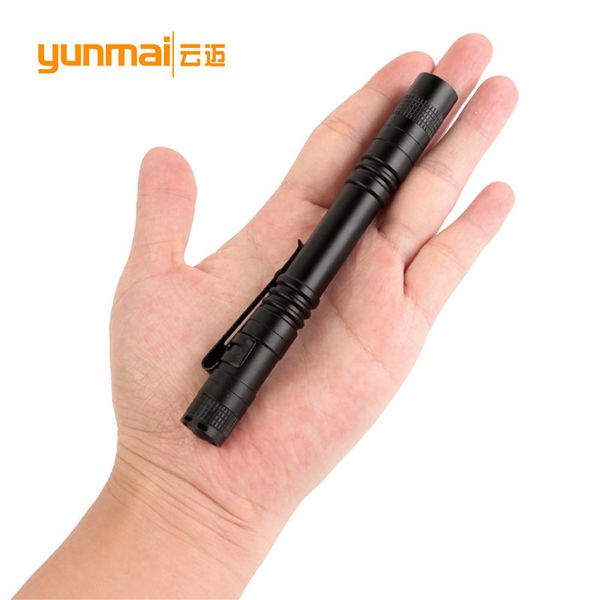 xpe r3 led pen light flashlight mini- medical led flashlight light pen clasp type torch
xpe r3 led pen light flashlight mini- medical led flashlight light pen clasp type torch