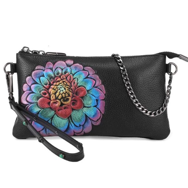 luxury flower handbags women bags cow leather designer bag messenger bag new fashion shoulder small pack sac main femme
luxury flower handbags women bags cow leather designer bag messenger bag new fashion shoulder small pack sac main femme