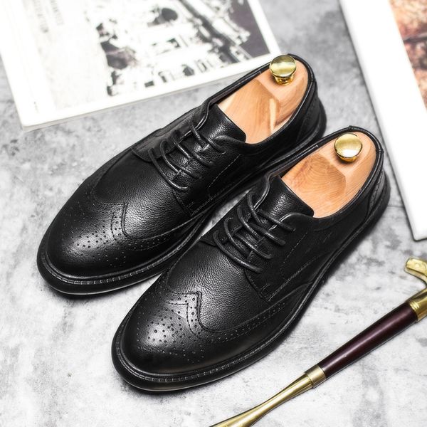 2020 new mens leather shoes breathable mens brock daily casual shoes formal youth british style business casual mens shoes, Black
2020 new mens leather shoes breathable mens brock daily casual shoes formal youth british style business casual mens shoes, Black