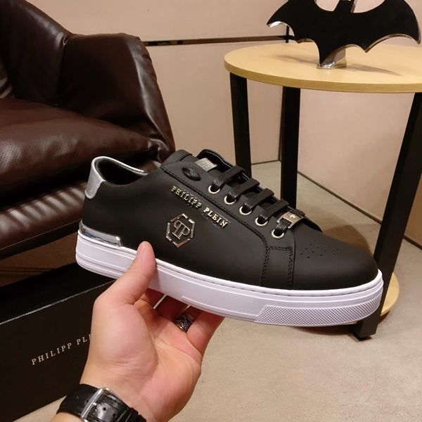 2019 дизайнерская мужская роскошная обувь кроссовки Кроссовки PHILIPP PLEIN PP 2020 мужская повседневная обувь 38-45 2174-3
2019 дизайнерская мужская роскошная обувь кроссовки Кроссовки PHILIPP PLEIN PP 2020 мужская повседневная обувь 38-45 2174-3