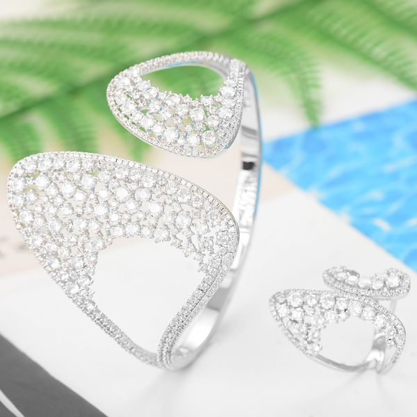 larrauri fashion dubai silver bridal jewelry set african ring set for women wedding accessory
larrauri fashion dubai silver bridal jewelry set african ring set for women wedding accessory