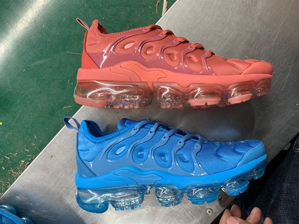 light + breathable tn plus cushion running shoes for women mens trainers pink blue fashion sports shoes react designer sneakers size 36-45
light + breathable tn plus cushion running shoes for women mens trainers pink blue fashion sports shoes react designer sneakers size 36-45