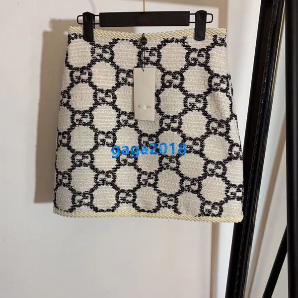 High end women girl tweed mini kirt interlocking letter motif weave ca ual hort kirt a line dre cu tom fa hion de ign luxury dre e, Black
High end women girl tweed mini kirt interlocking letter motif weave ca ual hort kirt a line dre cu tom fa hion de ign luxury dre e, Black