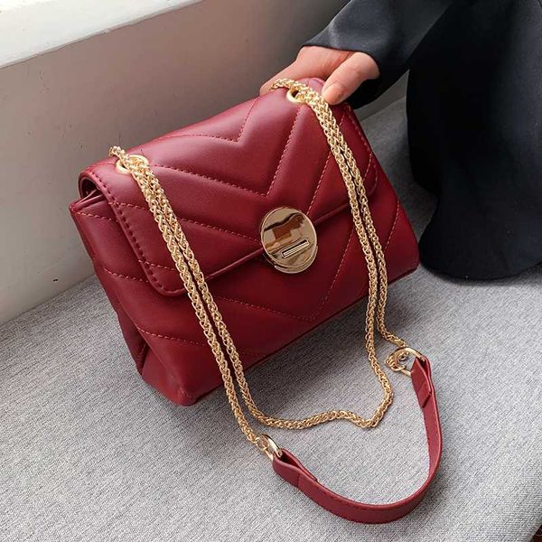 new chain pu soft leather solid color crossbody bag for women 2020 simple fashion shoulder messenger bag female handbags purses
new chain pu soft leather solid color crossbody bag for women 2020 simple fashion shoulder messenger bag female handbags purses