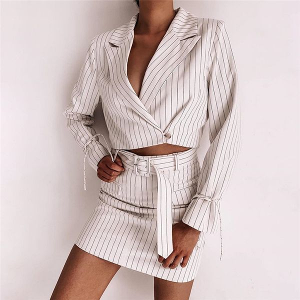 2019 autumn women long sleeve stripe print coat suit office ladies slim cardigan crop blazer jacket outwear, White;black
2019 autumn women long sleeve stripe print coat suit office ladies slim cardigan crop blazer jacket outwear, White;black