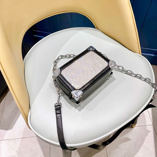 2020 famous shoulder bag women bags designer messenger fashion diamond genuine leather chain crossbody bag with box 
2020 famous shoulder bag women bags designer messenger fashion diamond genuine leather chain crossbody bag with box