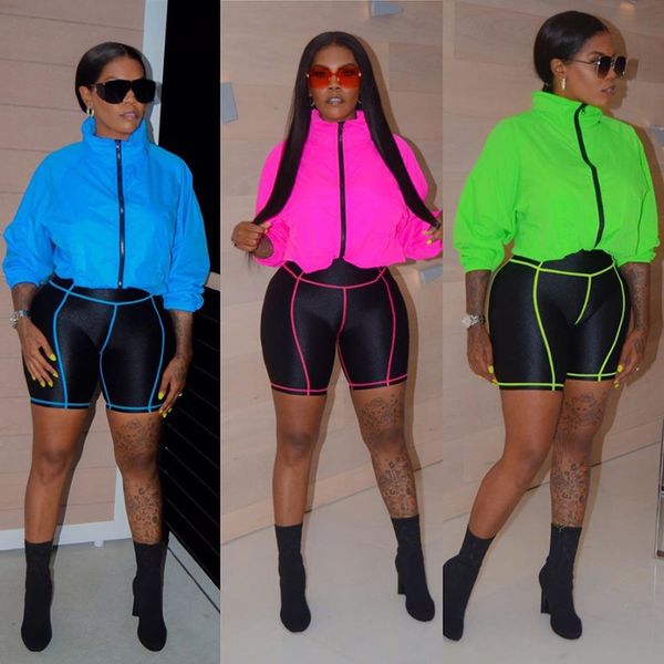women's 2 piece tracksuit outfits zipper windbreaker jacket and short pants set putting running party clubwear, White
women's 2 piece tracksuit outfits zipper windbreaker jacket and short pants set putting running party clubwear, White