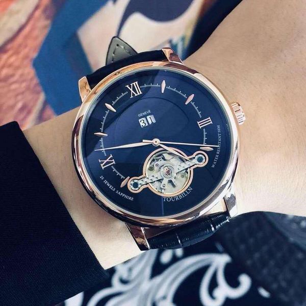 2020 43mm man luxury watch mens designer watches black real leather bracelet automatic mechanical self -wind movement wristwatches reloj d, Slivery;brown
2020 43mm man luxury watch mens designer watches black real leather bracelet automatic mechanical self -wind movement wristwatches reloj d, Slivery;brown