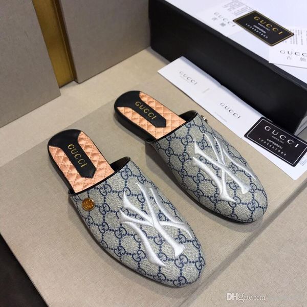 new 2020 brand luxury mens sandals european leather half slipper superstar jelly sandals classic embroidery flat beach shoes, Black
new 2020 brand luxury mens sandals european leather half slipper superstar jelly sandals classic embroidery flat beach shoes, Black