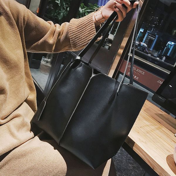 2019 новая одноместная сумка женская большая сумка tote студенческая сумка кампус мягкая кожа
2019 новая одноместная сумка женская большая сумка tote студенческая сумка кампус мягкая кожа