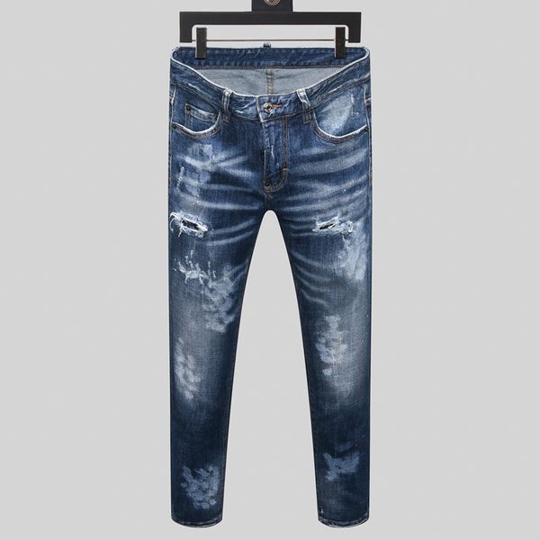 europe and america high street fashion hole jeans men's fashion nostalgia dark blue wash amiri slim men's jeans
europe and america high street fashion hole jeans men's fashion nostalgia dark blue wash amiri slim men's jeans