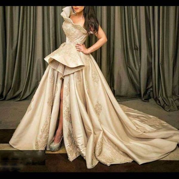 champagne one shoulder evening dresses ruffles peplum lace appliques robe de soiree front slit prom dress satin plus size party gowns, Black;red
champagne one shoulder evening dresses ruffles peplum lace appliques robe de soiree front slit prom dress satin plus size party gowns, Black;red