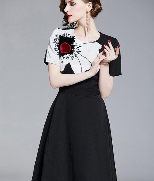 summer fashion women 2019 crew neck embroidery collage black a-line skirt french minority dress short sleeve, Black;pink
summer fashion women 2019 crew neck embroidery collage black a-line skirt french minority dress short sleeve, Black;pink