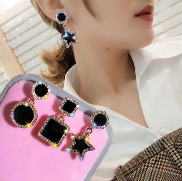 ladies new fashion shiny round zircon crystal tassel earrings cute dazzling jewelry party gift, Golden;silver
ladies new fashion shiny round zircon crystal tassel earrings cute dazzling jewelry party gift, Golden;silver