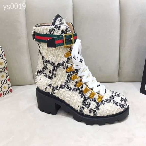 2019 leisure british style thick with lace up women's boots in the european station in the tube martin boots factory direct sales, Black
2019 leisure british style thick with lace up women's boots in the european station in the tube martin boots factory direct sales, Black