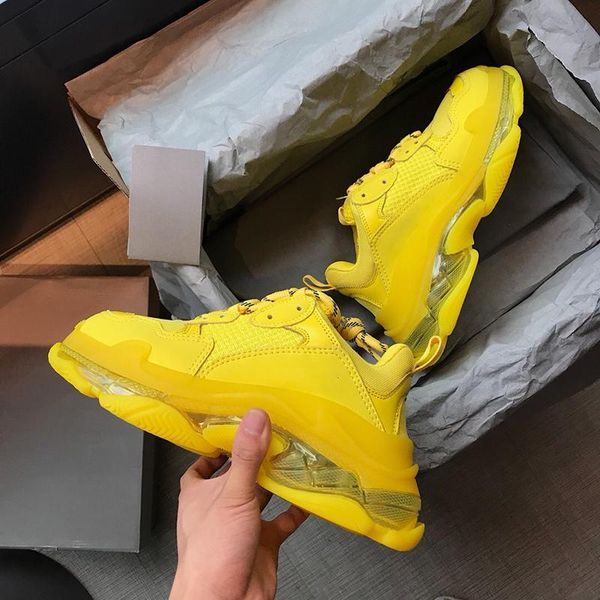 fashion mens designer shoes for women 17fw triple s sneakers triple-s casual dad beige black sports trainers chaussures 35-44
fashion mens designer shoes for women 17fw triple s sneakers triple-s casual dad beige black sports trainers chaussures 35-44