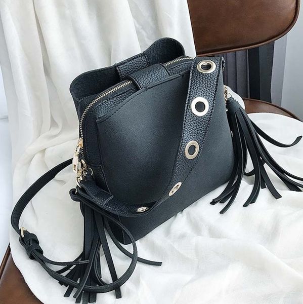 scrub crossbody bags for women luxury handbags designer famous brand vintage feminina shoulder bucket bag tassel ladies sac main mx200327
scrub crossbody bags for women luxury handbags designer famous brand vintage feminina shoulder bucket bag tassel ladies sac main mx200327