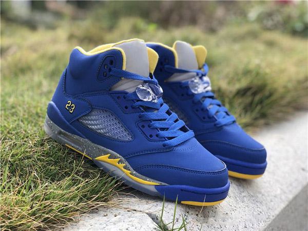 2019 Newest 5 V Laney Men Retro casual Shoes VARSITY Blue high quality casual shoes 40-47
2019 Newest 5 V Laney Men Retro casual Shoes VARSITY Blue high quality casual shoes 40-47
