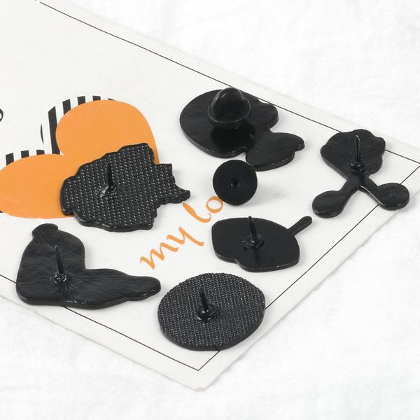 pill eyeliner tongue lips enamel pins twisted clock girl brooches denim shirt lapel pin bag punk cool jewelry gift for friends, Gray
pill eyeliner tongue lips enamel pins twisted clock girl brooches denim shirt lapel pin bag punk cool jewelry gift for friends, Gray