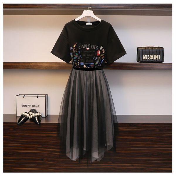 2019 summer fashion women's set short sleeve pattern embroidery blouse + ladies pleated mesh skirt suits two piece sets, White
2019 summer fashion women's set short sleeve pattern embroidery blouse + ladies pleated mesh skirt suits two piece sets, White