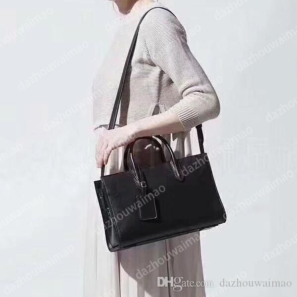 новый тренд 2019 года cross-slung bag for women-это стильная объемная сумка на одно плечо ретро-стильная простая и ковшовая сумка
новый тренд 2019 года cross-slung bag for women-это стильная объемная сумка на одно плечо ретро-стильная простая и ковшовая сумка