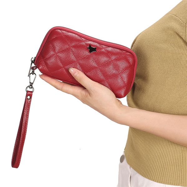 new mobile phone bag card holder coin purse change wallet cow leather women wallet long fashion zipper clutch hand bag
new mobile phone bag card holder coin purse change wallet cow leather women wallet long fashion zipper clutch hand bag