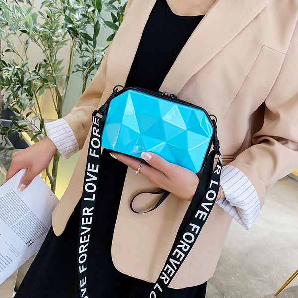 малый мешок плеча женщин 2019 лето женские сумки на ремне 2019 mini crossbody сумки конструктора высокого качества мешка женщина
малый мешок плеча женщин 2019 лето женские сумки на ремне 2019 mini crossbody сумки конструктора высокого качества мешка женщина