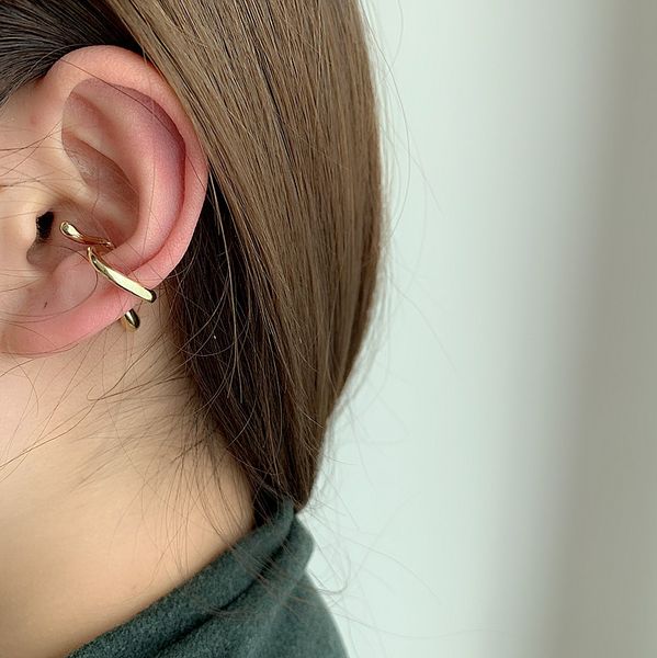 2020 new style female earrings metal gold silver smooth earrings geometric retro female men's party wholesale clip
2020 new style female earrings metal gold silver smooth earrings geometric retro female men's party wholesale clip