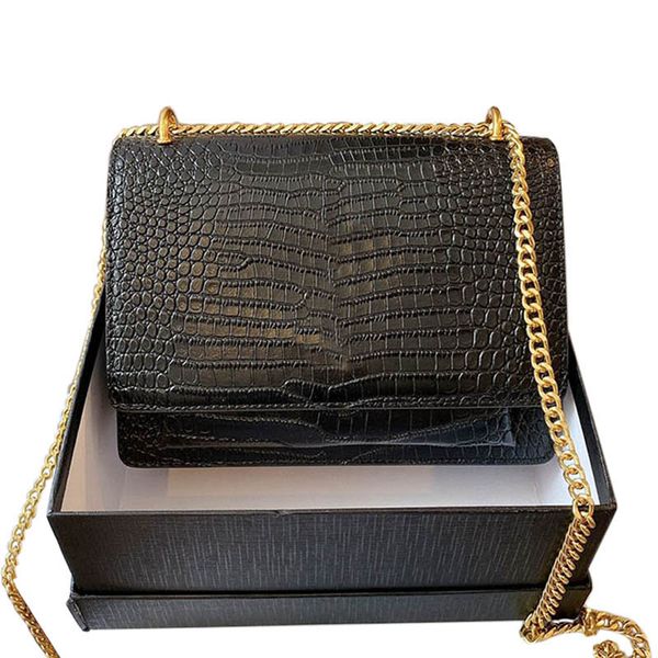 classic women handbags purses one shoulder diagonal chain genuine leather bag outlet online come with box
classic women handbags purses one shoulder diagonal chain genuine leather bag outlet online come with box