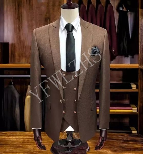 one button groomsmen peak lapel wedding groom tuxedos men suits wedding/prom/dinner man blazer(jacket+tie+vest+pants) 1503, Black;gray
one button groomsmen peak lapel wedding groom tuxedos men suits wedding/prom/dinner man blazer(jacket+tie+vest+pants) 1503, Black;gray
